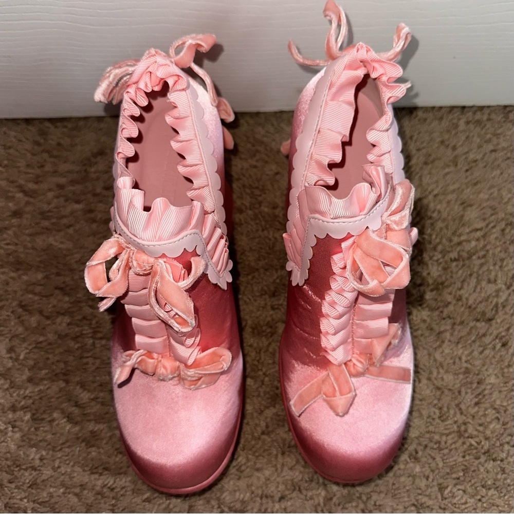 Trickz N Treatz Dolls Kill Pink Ruffle Shoes BISOU BABY Platform Heels 9 Marie - Picture 7 of 16